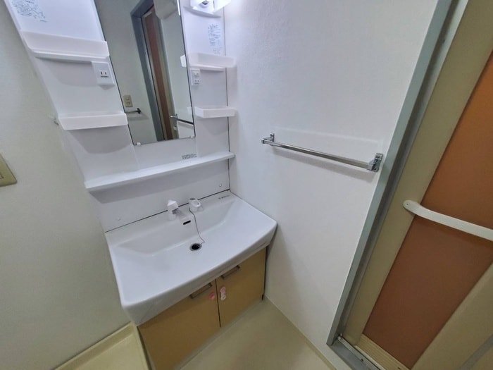 洗面 ｲﾝﾍﾟﾘｱﾙﾊﾟﾚｽ ﾘﾊﾞ-ｻｲﾄﾞ