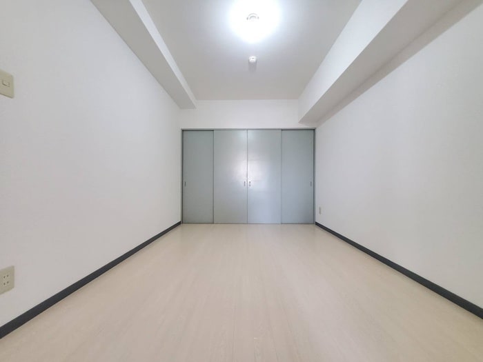 居室 ｲﾝﾍﾟﾘｱﾙﾊﾟﾚｽ ﾘﾊﾞ-ｻｲﾄﾞ