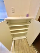 靴箱 AMORE HOMMACHI ＷＥST