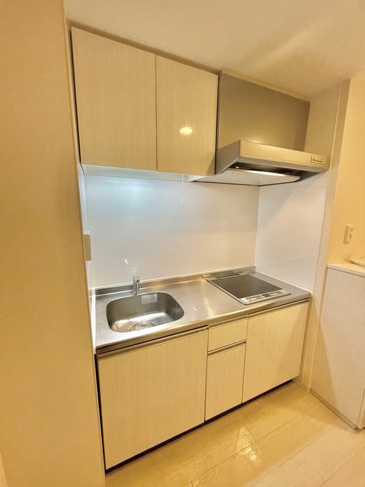 キッチン AMORE HOMMACHI ＷＥST