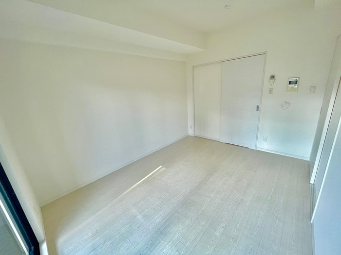 居室 AMORE HOMMACHI ＷＥST