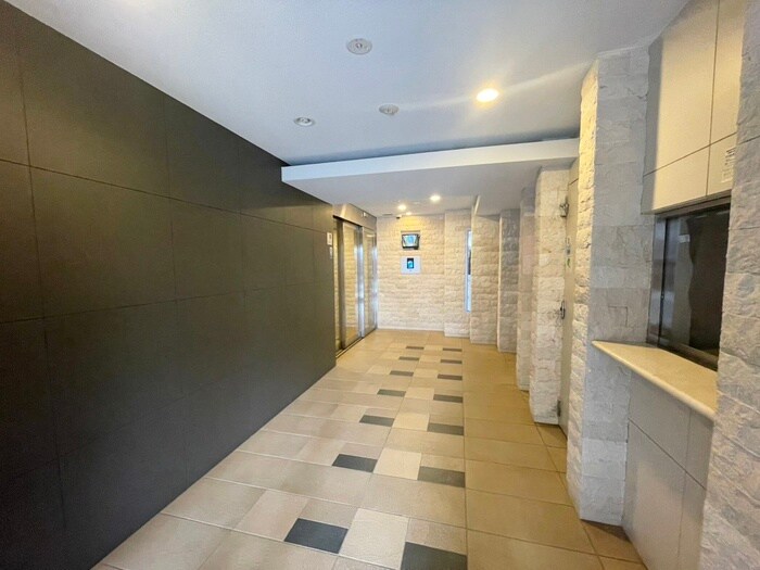 エントランス部分 エスリード中山手・県庁前(203)