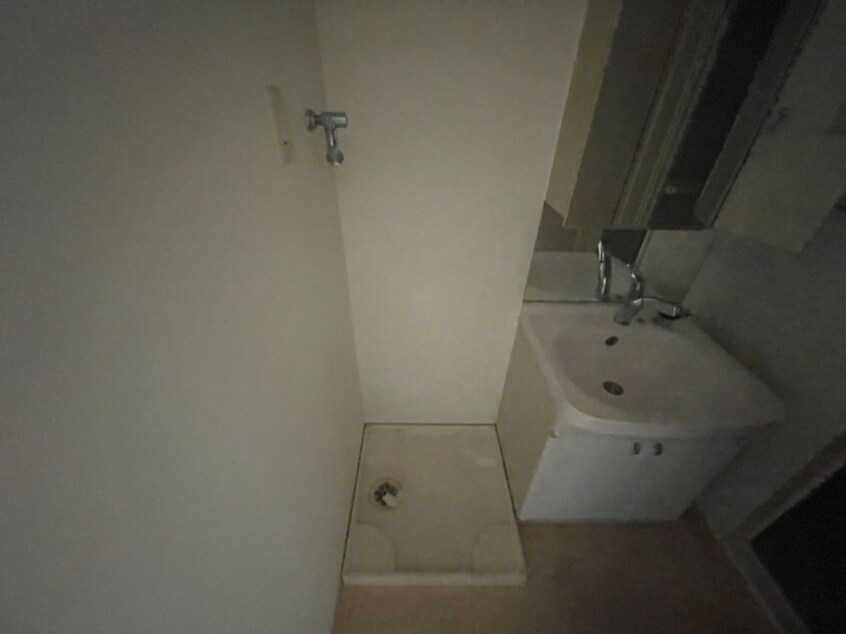 洗濯機置場 エスリード中山手・県庁前(203)