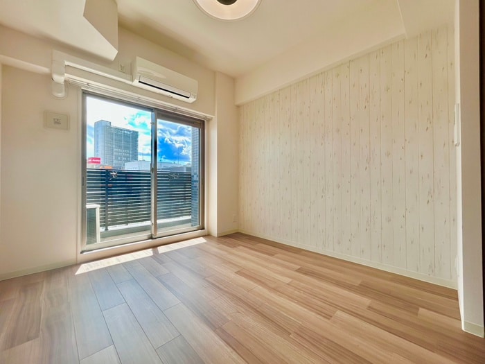 居室 ﾌﾟﾚｻﾝｽ難波ｲﾝﾌｨﾆﾃｨ(408)