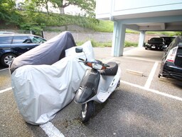 バイク置き場