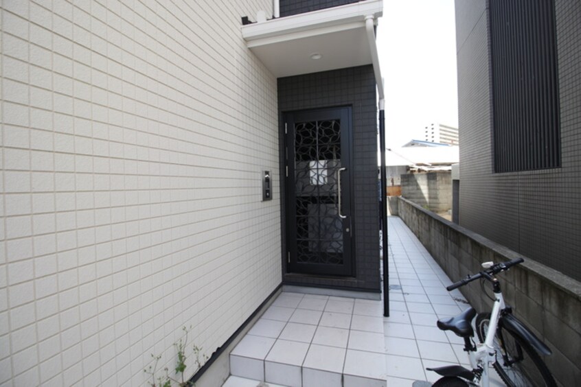 エントランス部分 セントレジス新大阪Ⅲ