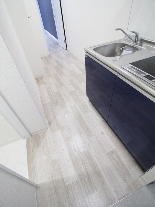 廊下 ユリシス神戸WEST