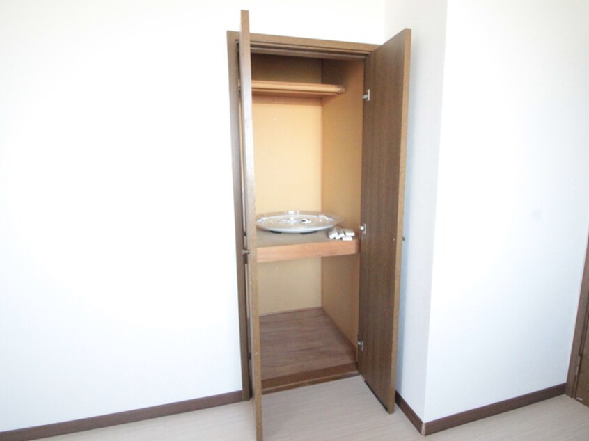 収納 クラージュ土師Ａ棟