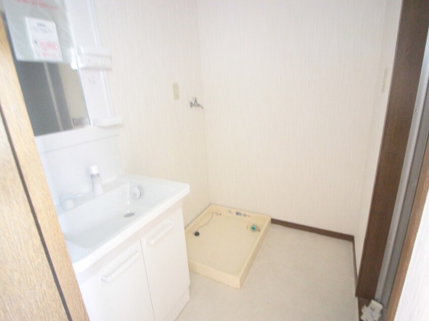 洗濯機置場 クラージュ土師Ａ棟