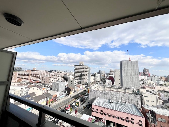 室内からの展望 B-RISE昭和通