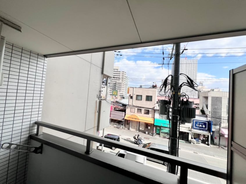 室内からの展望 B-RISE昭和通