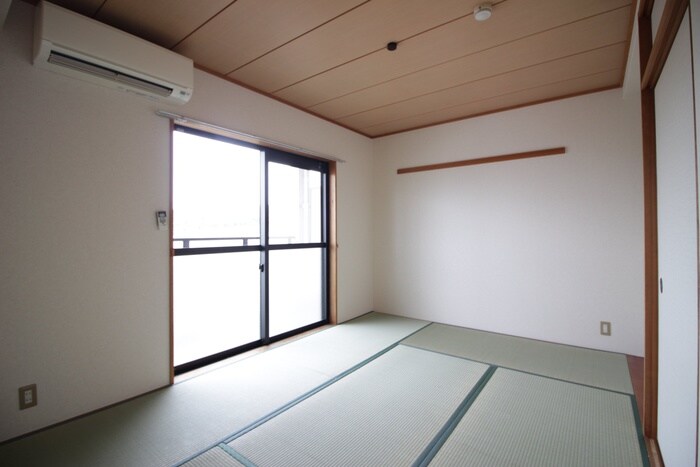 居室 リヴラン・ジェイ