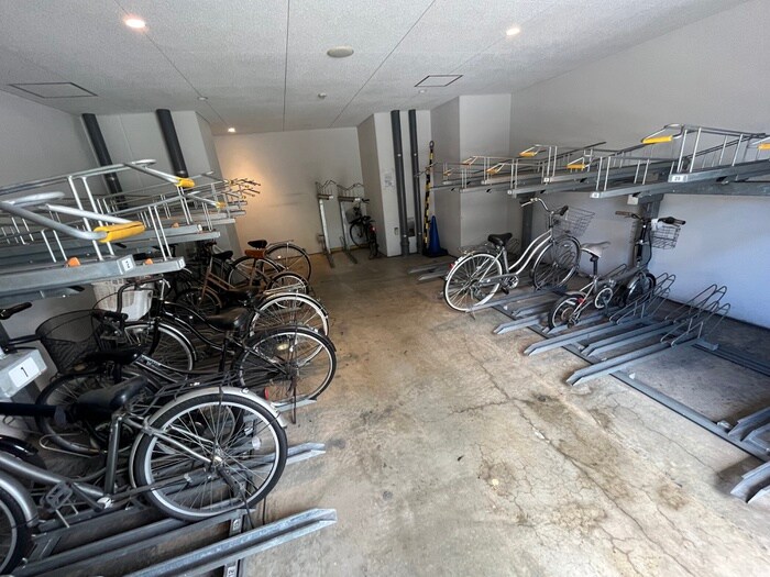 駐輪場 ｱﾄﾞﾊﾞﾝｽ神戸ｱﾙﾃｨｽ(202)