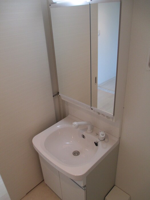 洗面 ｱﾄﾞﾊﾞﾝｽ神戸ｱﾙﾃｨｽ(202)