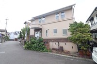 一里山４丁目川上借家