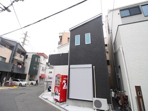 三津屋中一戸建