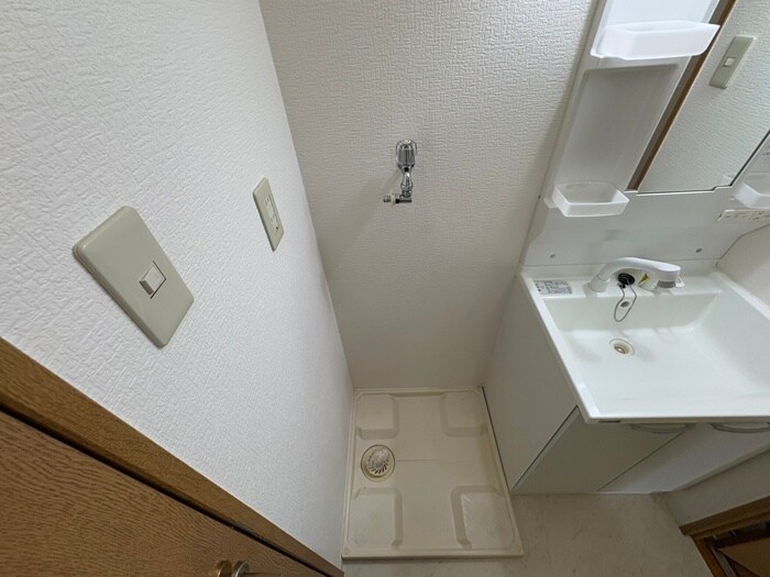 洗濯機置場 サンハイツ弐番館