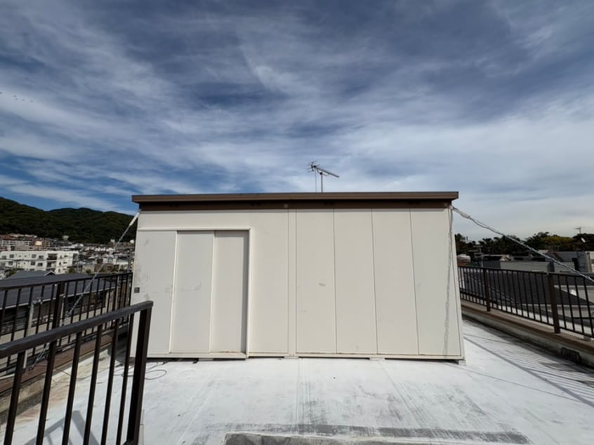 ロフト ハイツ輝