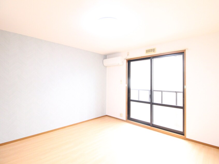 居室 ヴィラ・ソレイユ