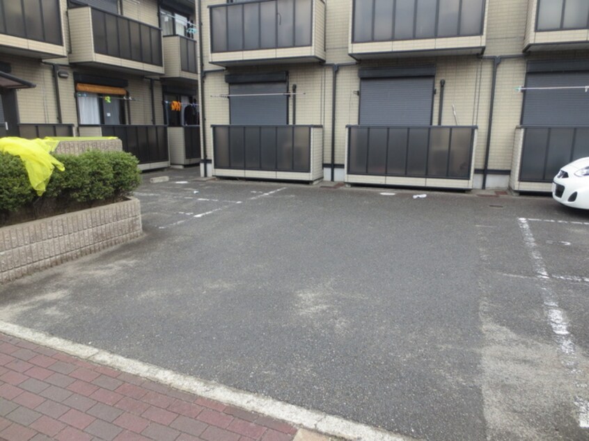 駐車場 ヴィラ・ソレイユ