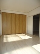 居室 エル・セレーノ古川橋