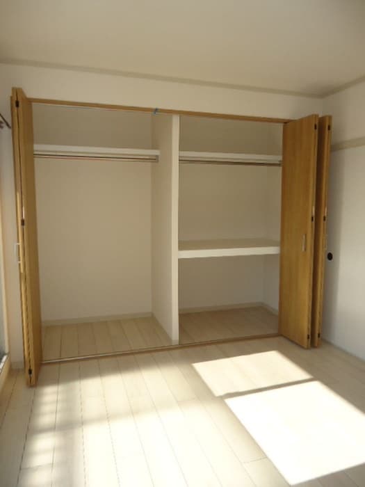 収納 エル・セレーノ古川橋