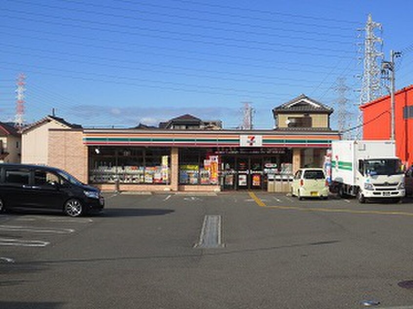 セブンイレブン枚方西牧野店(コンビニ)まで316m 西牧野陽光ハイツ