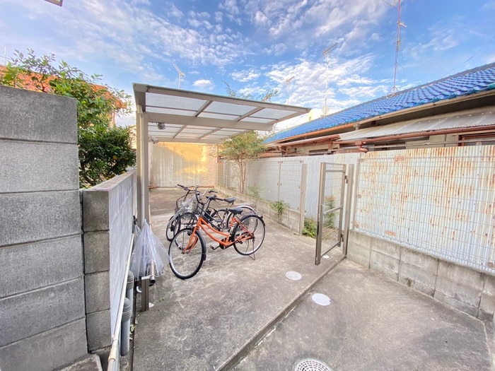 駐輪場 ベレーザ西京極