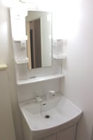 洗面 コ－ポグリ－ン弍番館