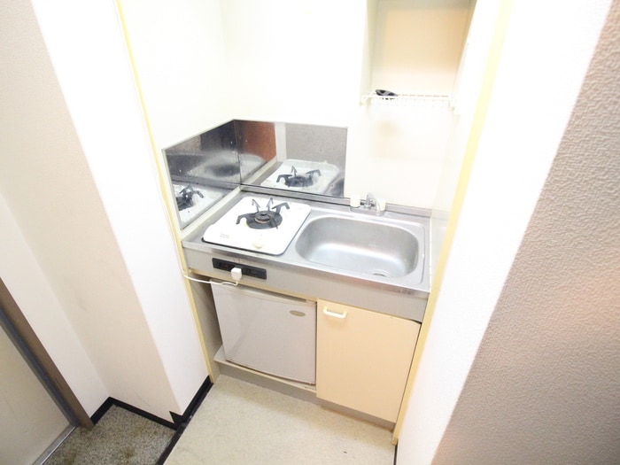 キッチン 渡邉ハイツ77