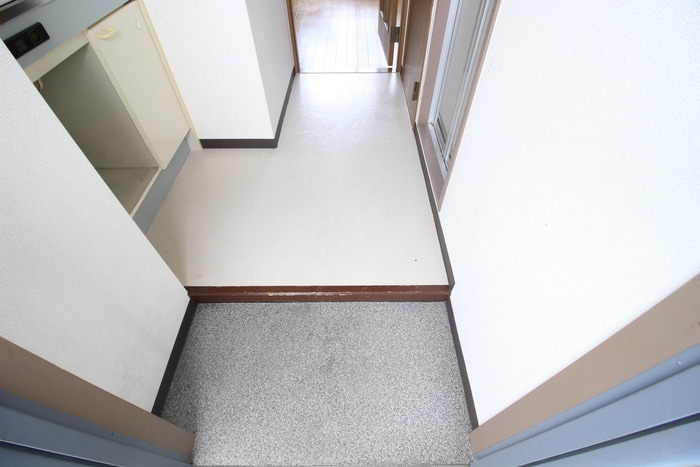 玄関 渡邉ハイツ77