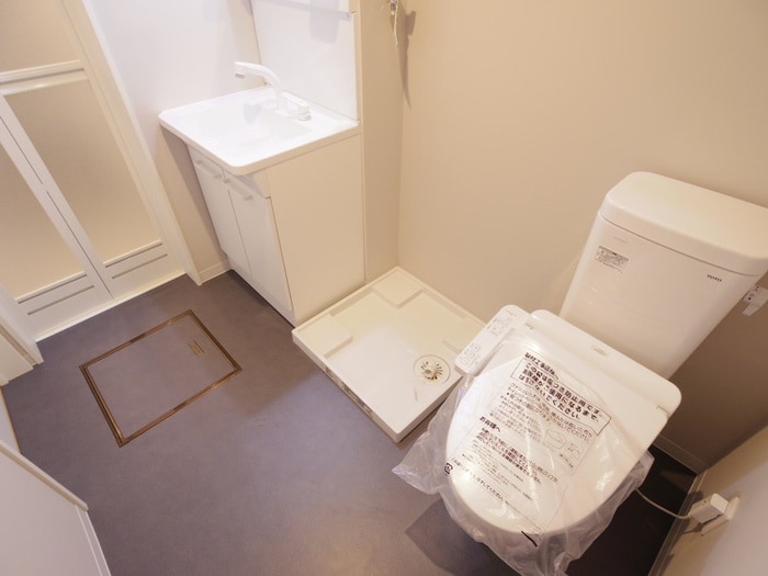 トイレ エルバ深草