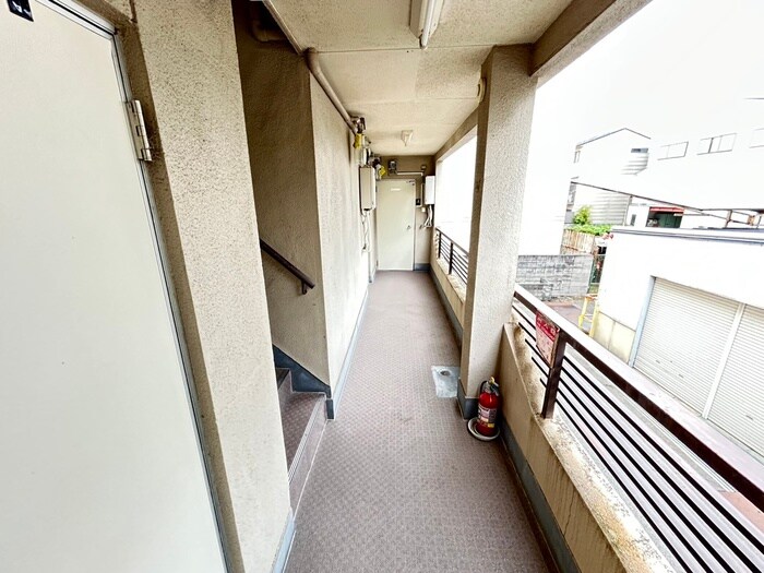 エントランス部分 ハイツ田中