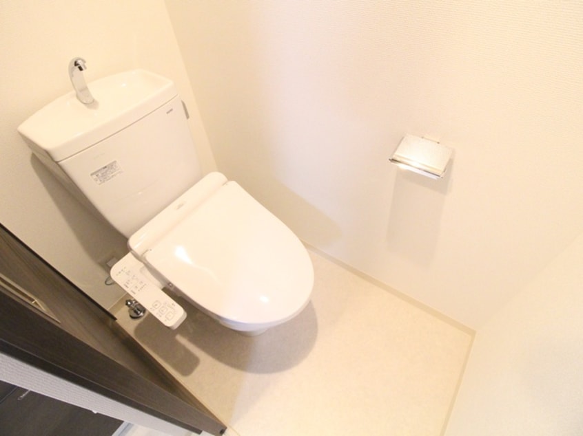 トイレ ｴｽﾃﾑｺｰﾄ神戸元町Ⅱﾘｻﾞｰｳﾞ(305)