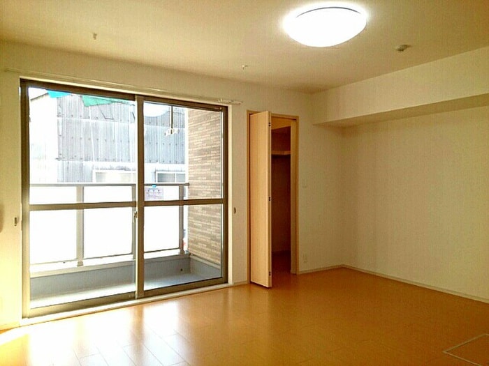 居室 メゾン・ド・フィオ－レ