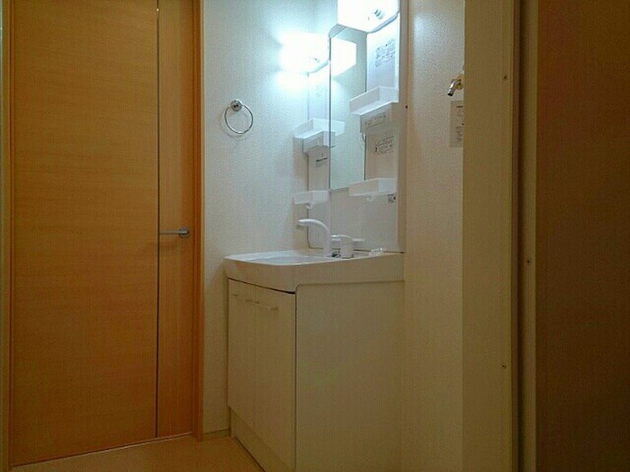 洗面 メゾン・ド・フィオ－レ