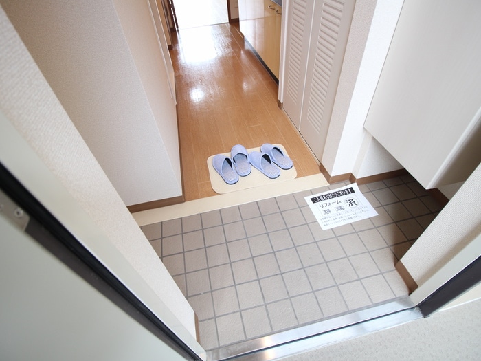 玄関 ステラ新町