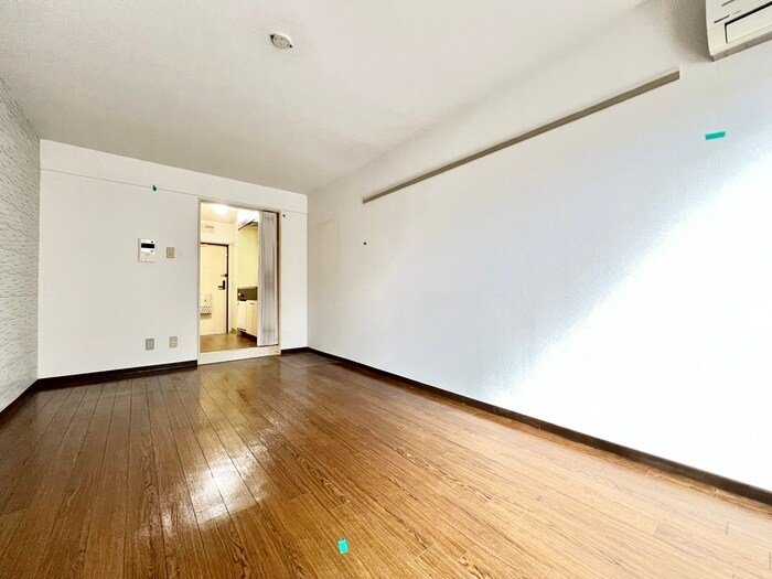 居室 ジョイフル 丹波橋