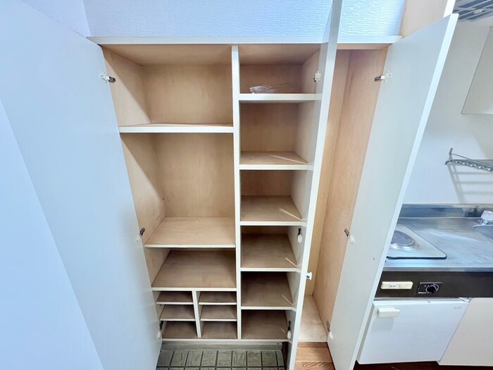 収納 ジョイフル 丹波橋