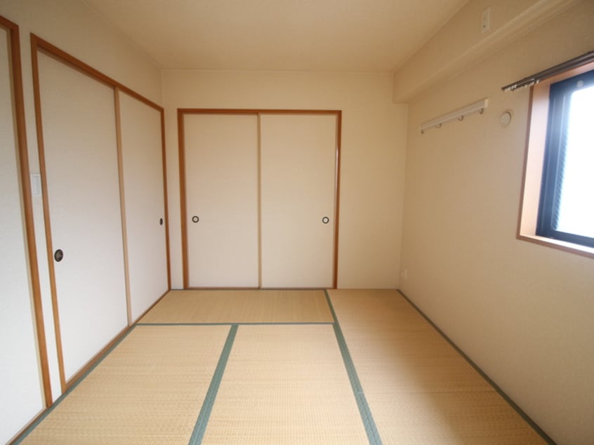 居室 カサグランデ鶴見緑地