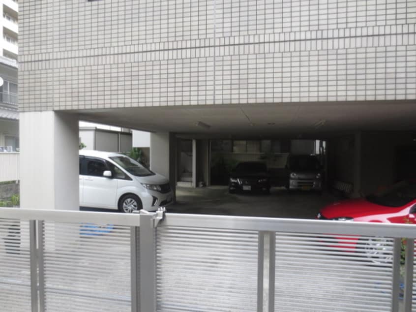 駐車場 伊丹 丹兵ビル