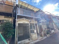 布市町１丁目貸家