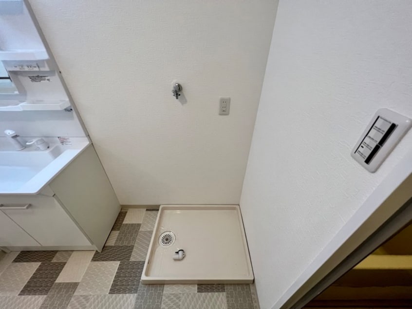 洗濯機置場 エクリーズ桑津