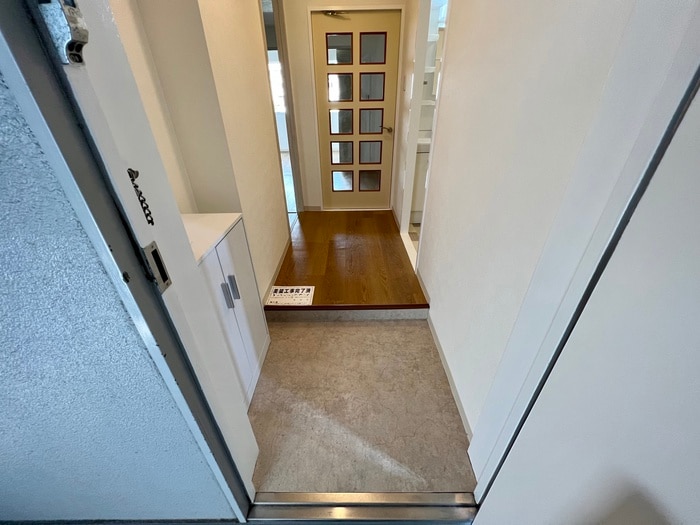 玄関 エクリーズ桑津