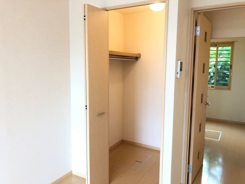 収納 サンライズ堅田