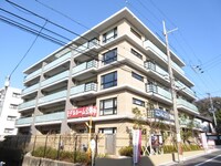 ﾕﾆﾊｲﾑｴｸｼｱ池田城山（103）