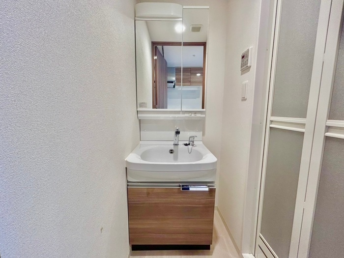 洗面 ﾌﾟﾚｻﾝｽ難波ｲﾝﾌｨﾆﾃｨ(511)