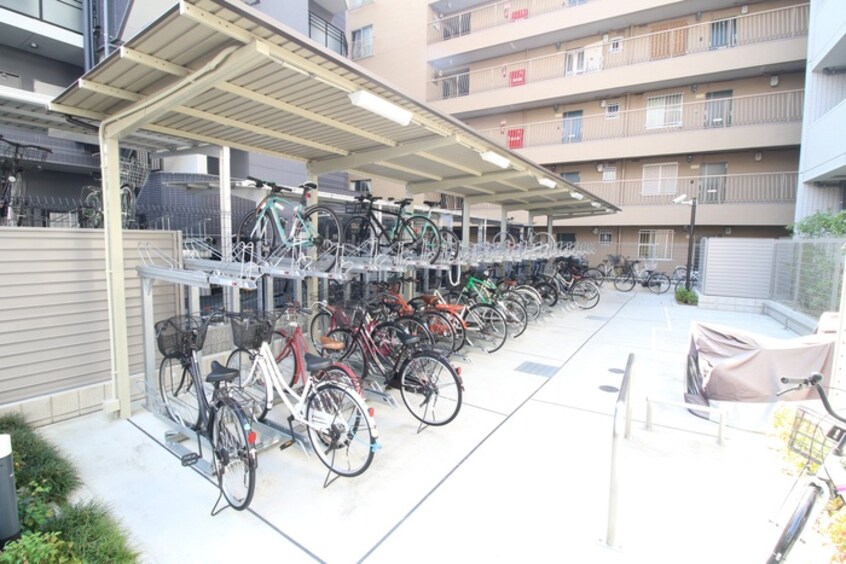 駐輪場 ﾚｼﾞｭｰﾙｱｯｼｭ桜宮ﾘﾊﾞｰｺｰﾄ(202)