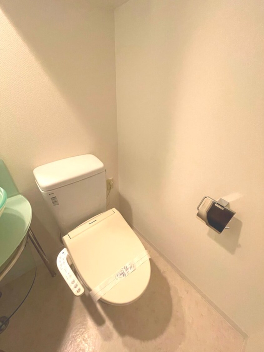トイレ セレニテ新大阪弐番館