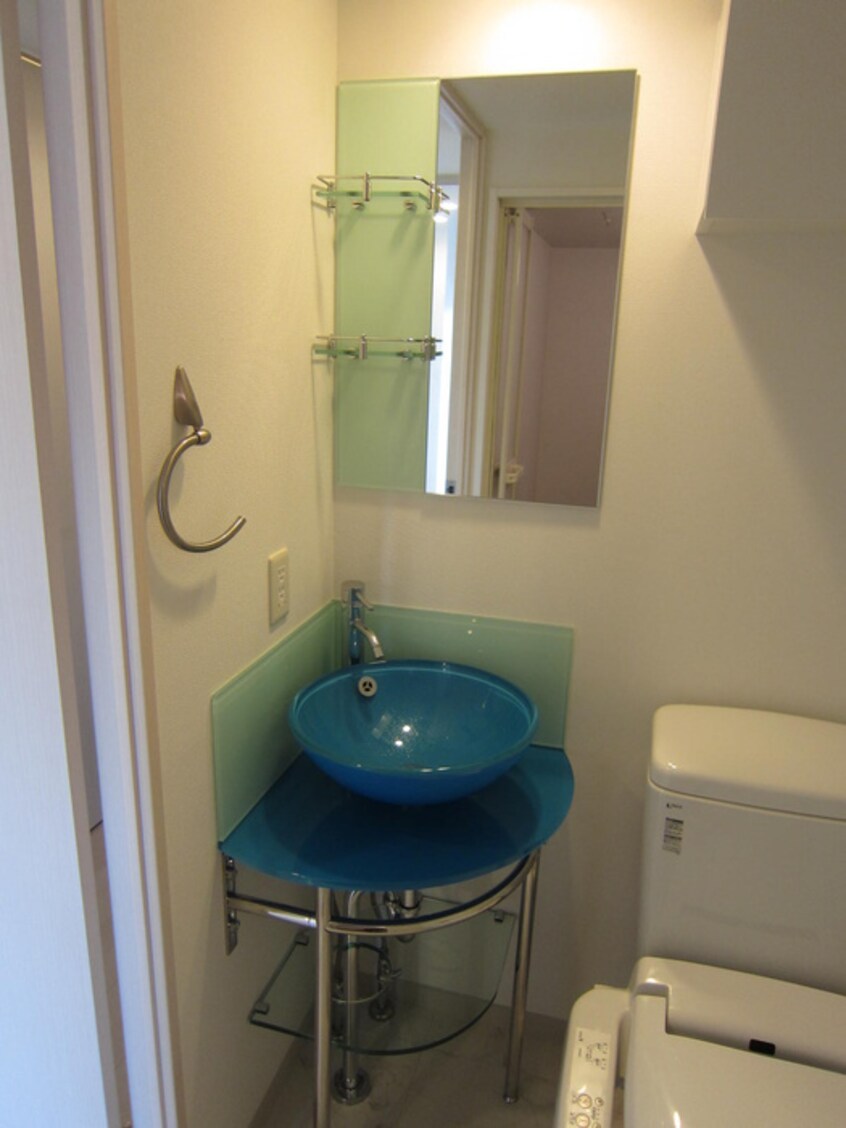 洗面 セレニテ新大阪弐番館